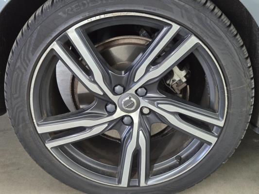 Volvo S90 T8 Inscription 2.0 AWD 303pk 2019, J-857-GG