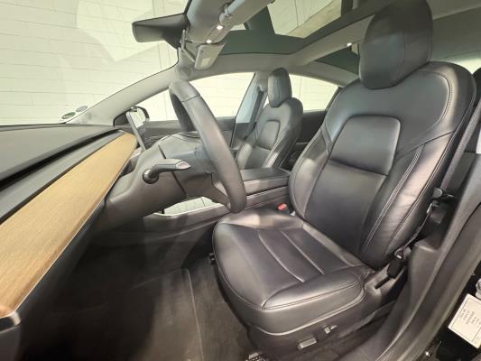 Tesla Model 3 Standard RWD Plus 60 kWh 238pk 2019 (Origineel-NL), G-106-TR