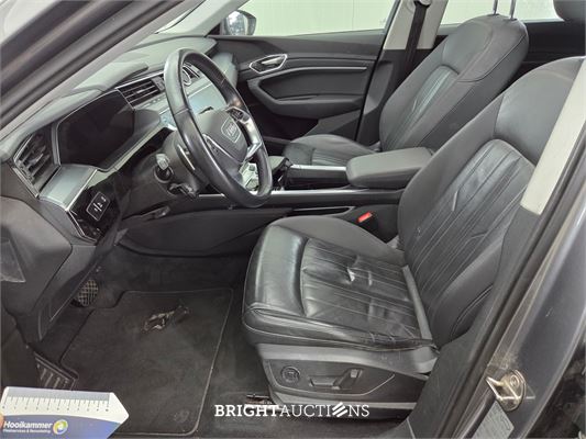 Audi e-tron 50 e-tron Launch edition plus Quattro 71 kWh 313pk 2019 (Origineel-NL), H-950-BH