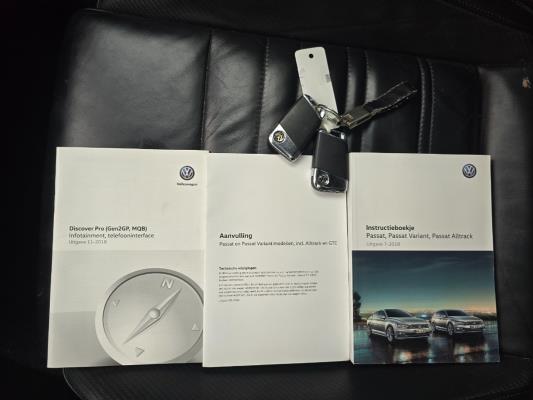 Volkswagen Passat Variant Highline Business R 1.5 TSI 150pk 2019 (Origineel-NL), XZ-405-V