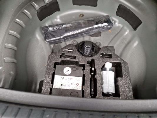 SEAT Leon FR ST Business Intense 1.0 TSI 110pk 2022 (Origineel-NL), R-319-NB