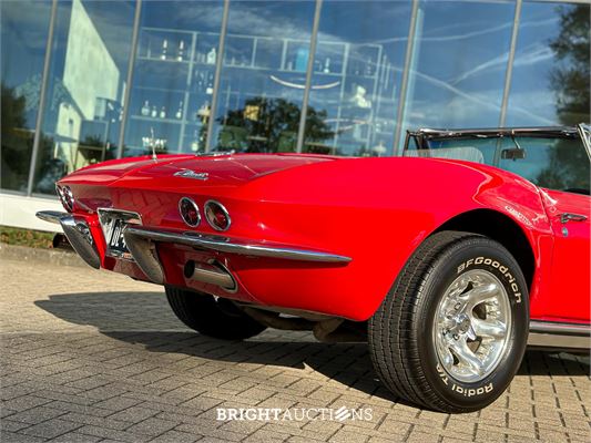 Chevrolet Corvette C2 Sting Ray  Convertible 5.7 V8 (1965), DL-45-58