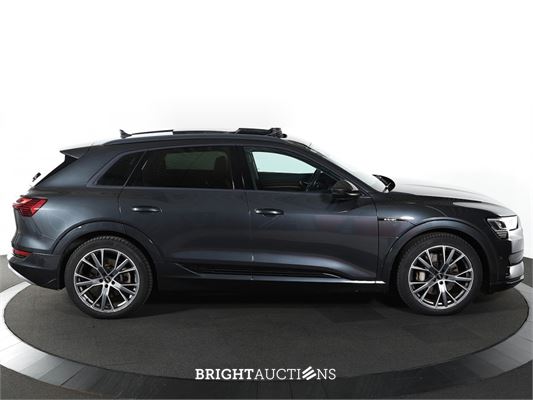 Audi e-tron 55 Advanced edition Plus Quattro 95 kWh 2022 (Origineel-NL), R-522-GX