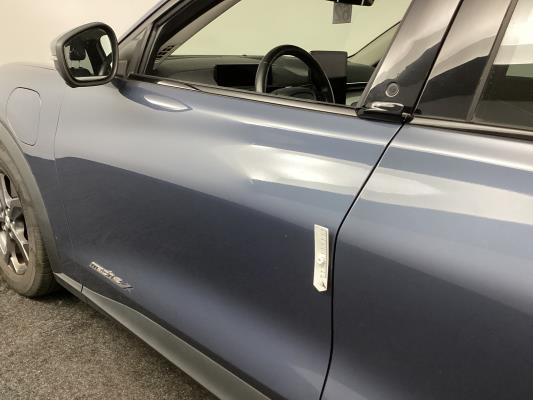 Ford Mustang Mach-E Extended RWD 98 kWh 286pk 2021 (Origineel-NL), L-647-PT