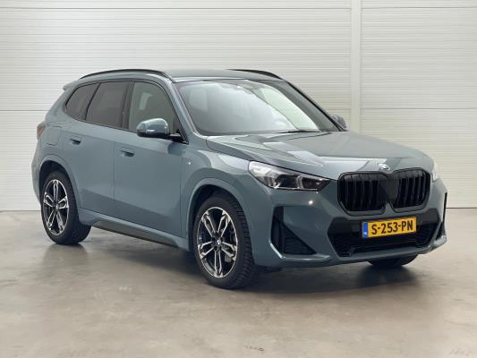 BMW X1 sDrive18i 136pk 2023 (Origineel-NL), S-253-PN
