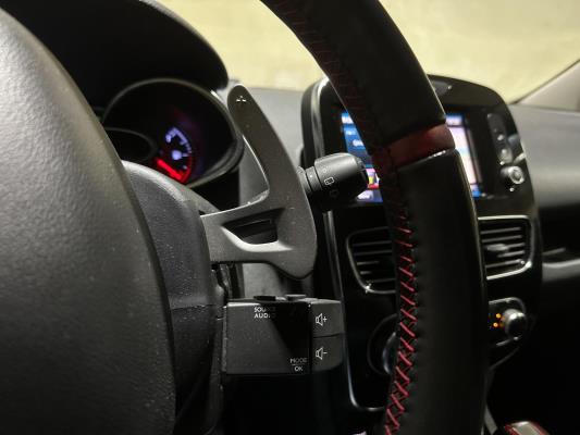 Renault Clio 1.6 R.S. Trophy 220pk 2015, K-787-PD