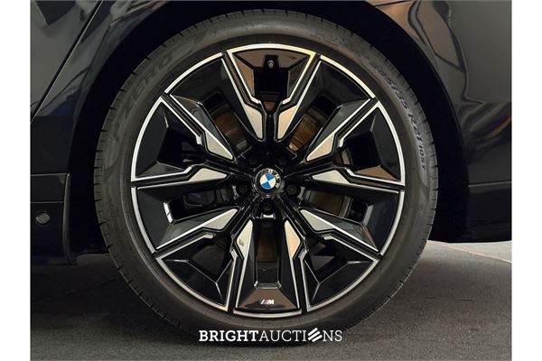 BMW i7 M70 xDrive 106 kWh 2024 (Origineel-NL), GJJ-06-B