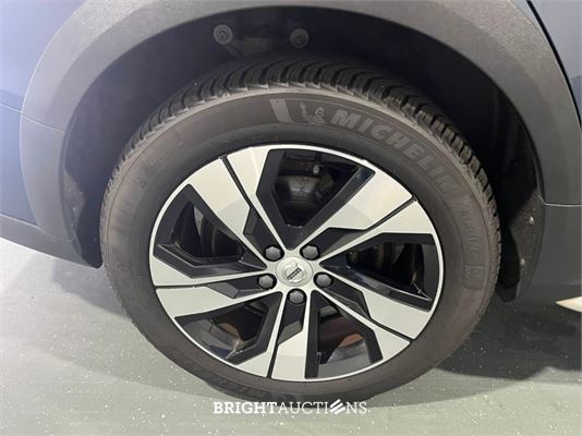 Volvo V60 Cross Country B5 Pro 2.0 AWD 250pk 2021 (Origineel-NL), K-286-VJ