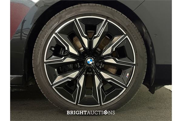 BMW i7 M70 xDrive 106 kWh 2024 (Origineel-NL), GJJ-06-B