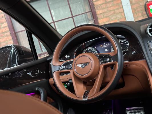 Bentley Bentayga Hybrid 3.0 340pk 2020