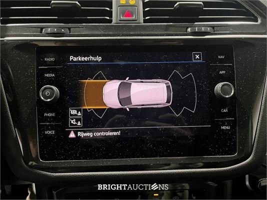 Volkswagen Tiguan Allspace Life Business 1.5 TSI 150pk 2022 (Origineel-NL), R-584-KH