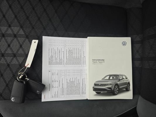 Volkswagen Tiguan R-Line Business 1.5 TSI 150pk 2022 (Origineel-NL), P-973-DF