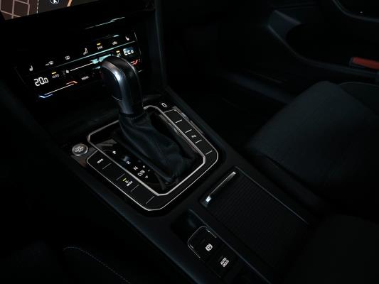 Volkswagen Passat Variant 1.4 TSI PHEV GTE Business 156pk 2021 (Origineel-NL+1e eigenaar), K-814-XG