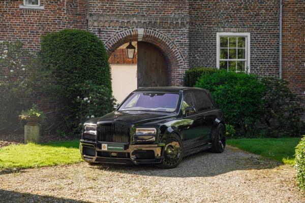 Rolls-Royce Cullinan 6.75 V12 (NOVITEC-WIDEBODY) 570pk 2021