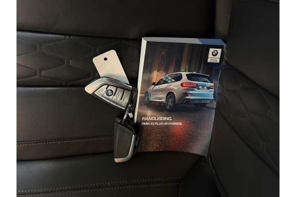 BMW X5 xDrive45e High Executive 398pk 2022 (Origineel-NL), P-644-RZ