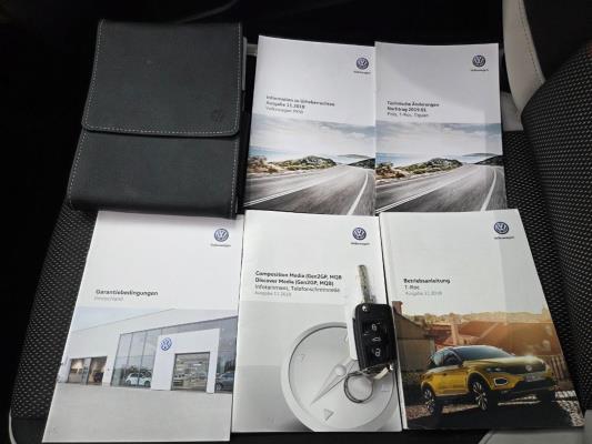 Volkswagen T-Roc Sport 1.5 TSI 150pk 2019, T-667-TX