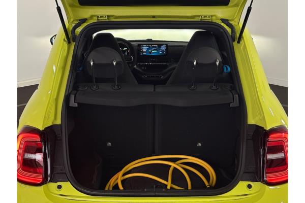 Fiat 500 Abarth Turismo 42 kWh 155pk 2025 (Origineel-NL), JPF-65-P