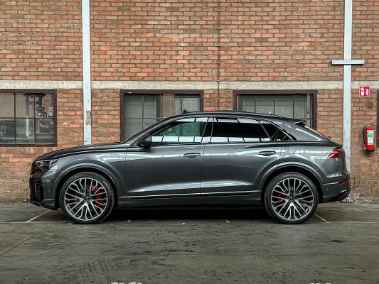 Audi Q8 55 TFSIe Quattro 3.0 V6 S-Line -NIEUW- 394PK 2025 Plug-In Hybrid (Fabrieksgarantie)
