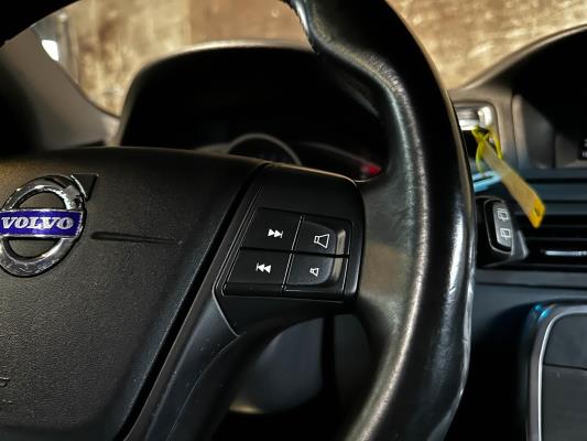 Volvo V70 2.0 T5 Summum 241pk 2017, Z-082-HJ