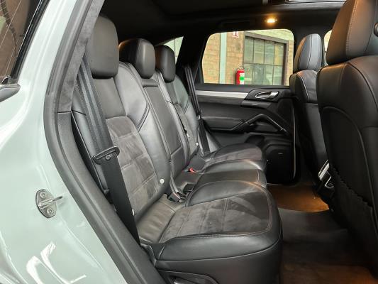 Porsche Cayenne GTS 4.8 V8 420pk 2013