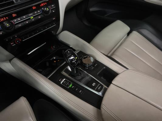 BMW X6 M50d 3.0 M-Sport 381pk 2015 F16 (Origineel-NL), 4-ZTN-33