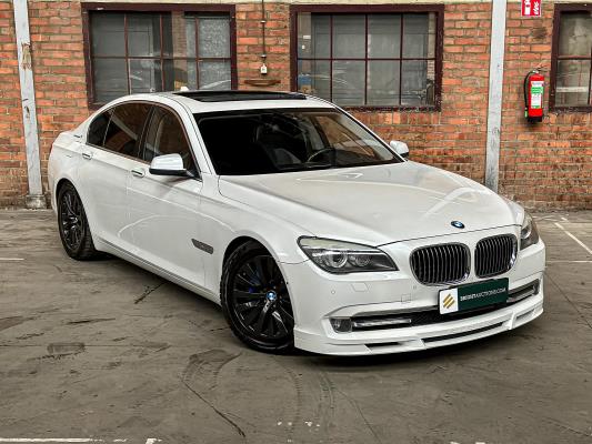 BMW ActiveHybrid7 F04 4.4 V8 465pk 2011 F04 Youngtimer