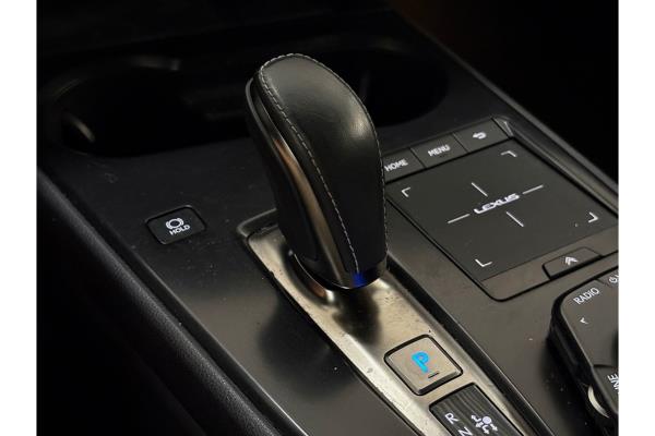 Lexus UX 300e 54 kWh 204pk 2021 (Origineel-NL), N-970-KZ