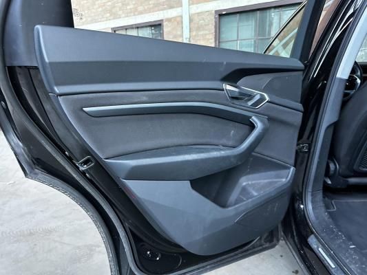 Audi e-tron Sportback 55 quattro edition 95 kWh 408pk 2020 (Origineel-NL+1e eigenaar), K-470-GB