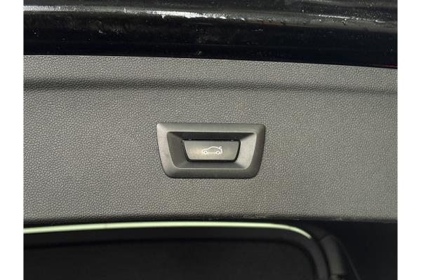 BMW iX xDrive40 Executive 77 kWh 326pk 2022 (Origineel-NL), P-510-KJ