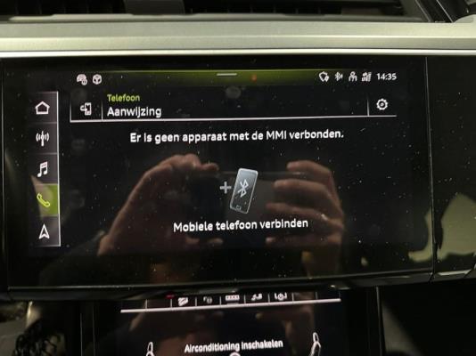 Audi Q8 e-tron 50 quattro Advanced Edition 95 kWh 340pk 2023 (Origineel-NL), T-629-HS