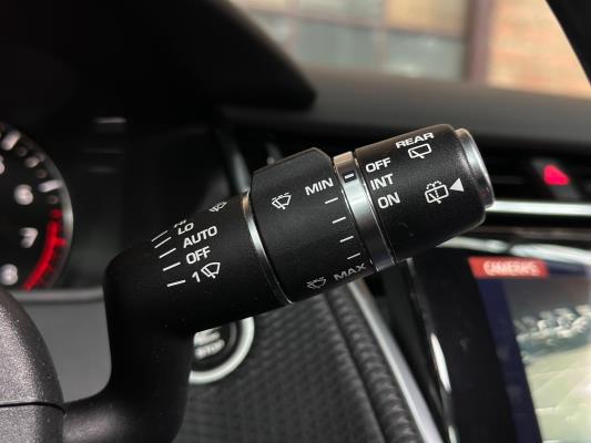 Land Rover Range Rover Velar 2.0 I4 Turbo AWD R-Dynamic SE 250pk 2017 (Origineel-NL), PL-742-K