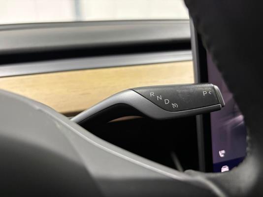 Tesla Model 3 Standard RWD Plus 60 kWh 238pk 2020 (Origineel-NL), H-035-JN