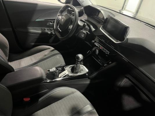 Peugeot 2008 100 Allure 1.2 PureTech 102pk 2022 (Origineel-NL), P-689-GX