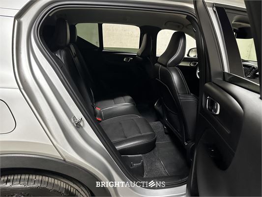 Volvo XC40 1.5 T3 Momentum 156pk 2018 (Origineel-NL), TS-939-D