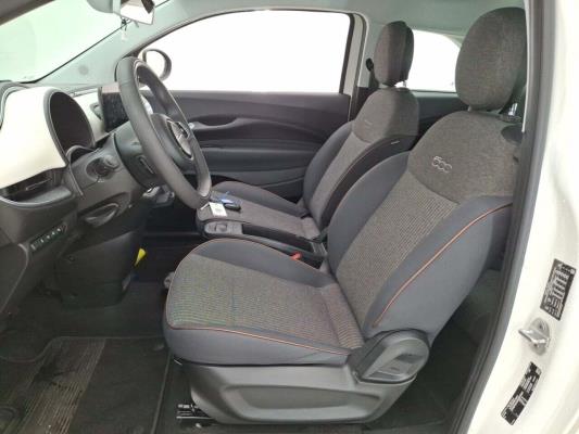 Fiat 500E Berlina Icon 42 kWh 118pk 2022 (Origineel-NL), P-613-SK