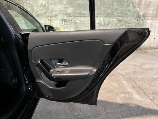 Mercedes-Benz CLA 200 Shooting Brake Business Solution CLA-klasse 163pk 2021 (Origineel-NL+1e eigenaar), K-870-ZK