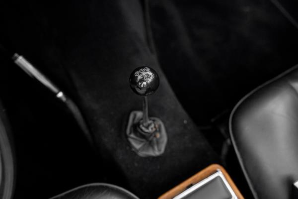 Mercedes-Benz 280 SL Pagode – Handgeschakeld – EU-uitvoering – 2.8 liter zes-in-lijn. 