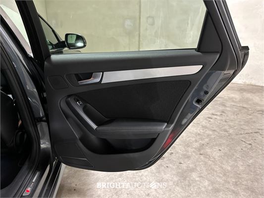 Audi A4 Avant 1.8 TFSI S Edition 120pk 2013 (Origineel-NL), 26-ZRP-1