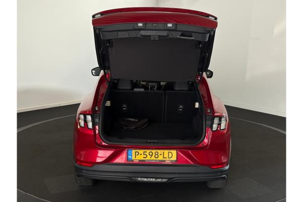 Ford Mustang RWD 75 kWh 269pk 2022 (Origineel-NL), P-598-LD