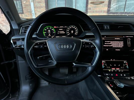 Audi e-tron Sportback 55 quattro edition 95 kWh 408pk 2020 (Origineel-NL+1e eigenaar), K-470-GB