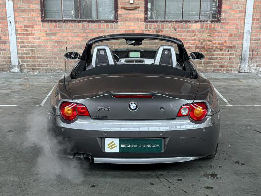 BMW Z4 Roadster 3.0i S 231pk 2004 (Hardtop + Softtop) Origineel-NL, 36-NV-HZ Youngtimer
