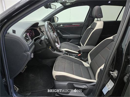 Volkswagen T-Roc 4Motion Sport Business R 2.0 TSI 191pk 2019, X-032-DJ