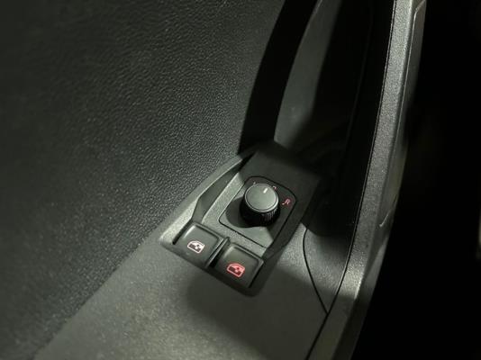 SEAT Ibiza MPI 1.0 80pk 2022, R-152-FB