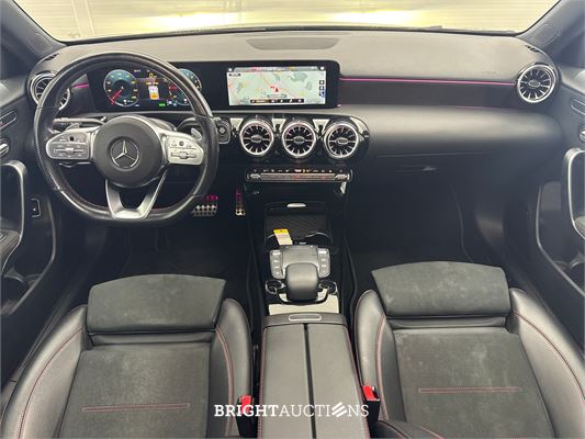 Mercedes-Benz A250 e AMG Line 262pk 2021 A-klasse, N-353-ZN