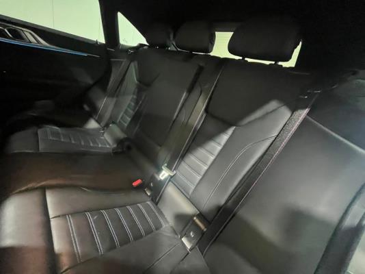 BMW i4 eDrive40 High Executive M-pakket 84 kWh 340pk 2022 (Origineel-NL), S-596-BD