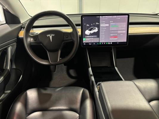 Tesla Model 3 Standard RWD Plus 60 kWh 238pk 2020 (Origineel-NL), H-035-JN