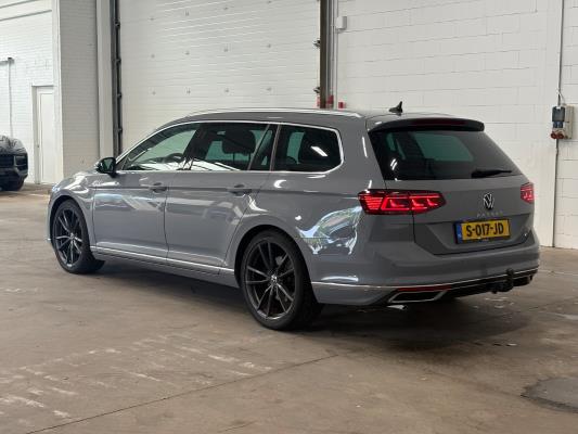 Volkswagen Passat Variant R-Line Business 1.5 TSI 150pk 2022, S-017-JD