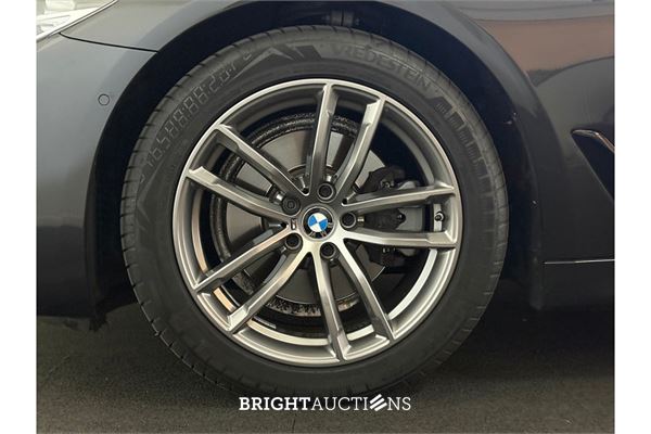BMW 520 I High Executive 183pk 2018 5-Serie, G-523-VL