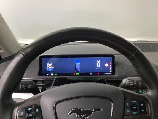 Ford Mustang Mach-E RWD 75 kWh 258pk 2021 (Origineel-NL), L-327-HK