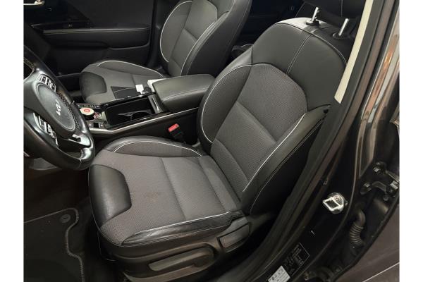 Kia Niro e- DynamicPlusLine 64 kWh 204pk 2021 (Origineel-NL), N-872-HH